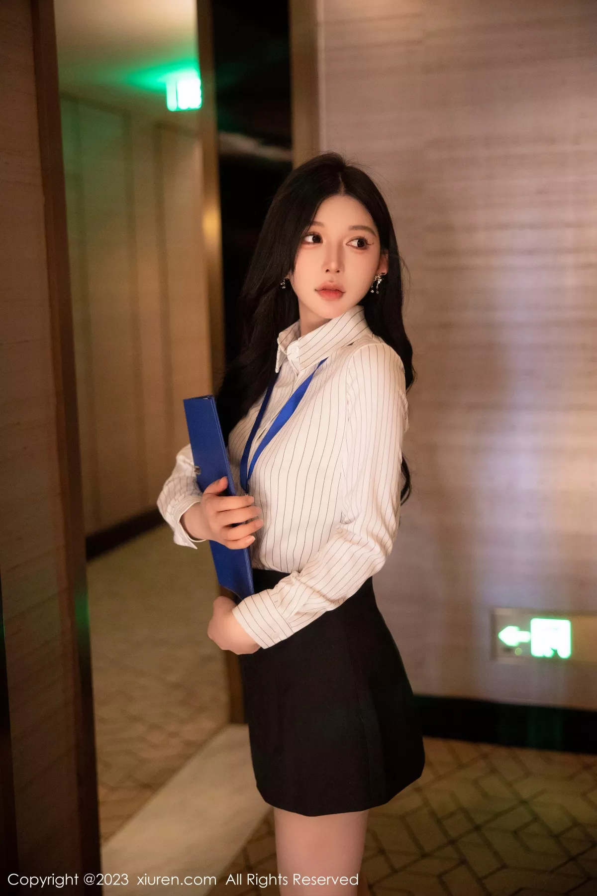 [XiuRen秀人网]第6247期林珊珊写真  第2张-《94零社区》