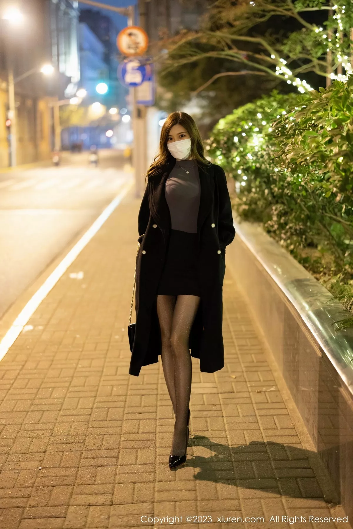 [XiuRen秀人网]第6395期绮里嘉写真  第2张-《94零社区》