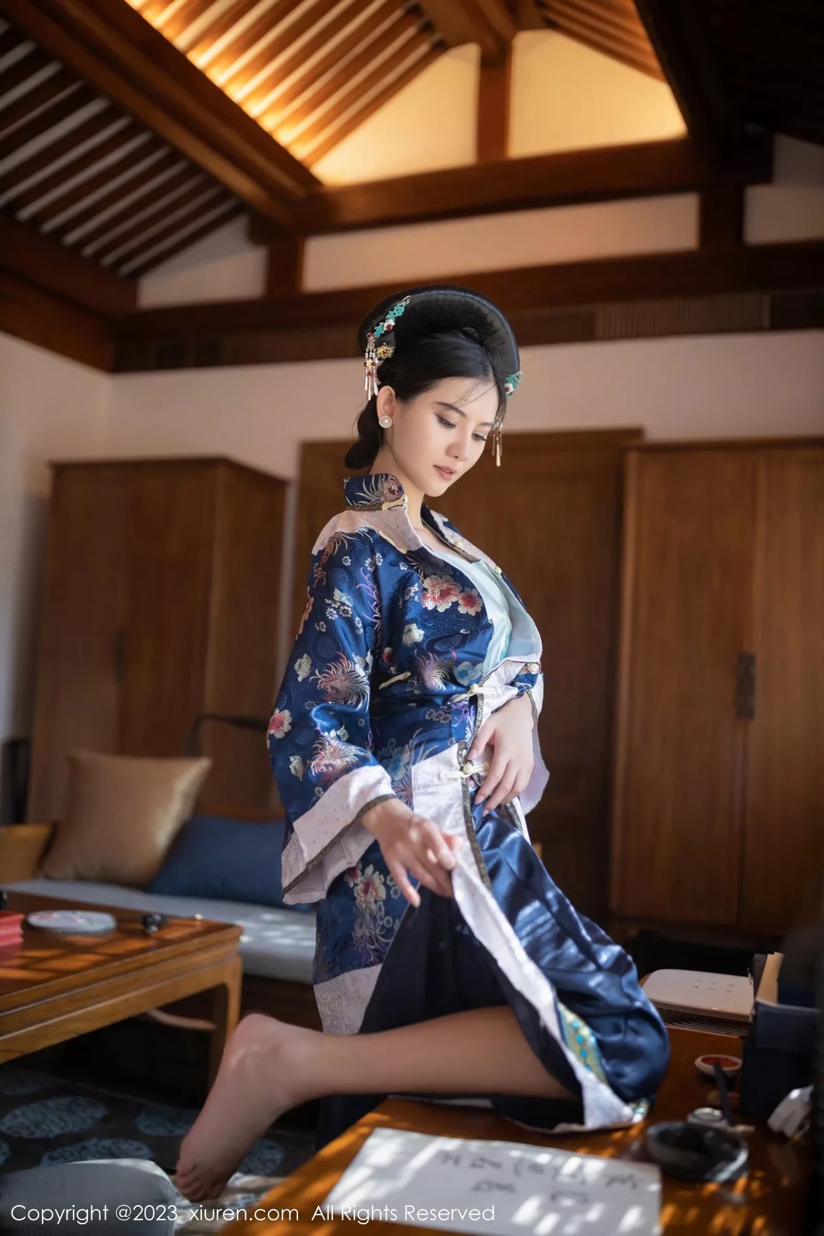 [XiuRen秀人网]第6398期就是阿朱啊写真  第23张-《94零社区》