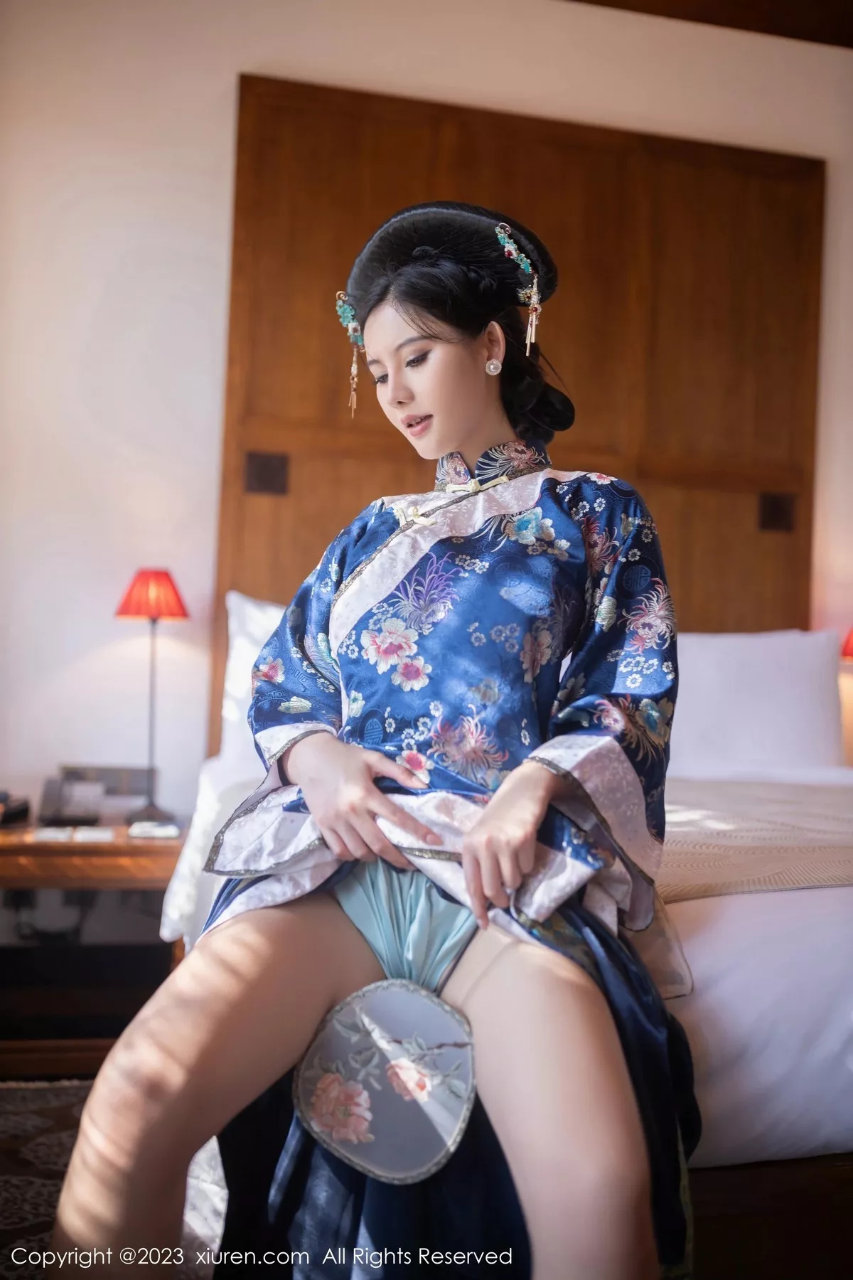 [XiuRen秀人网]第6398期就是阿朱啊写真  第32张-《94零社区》