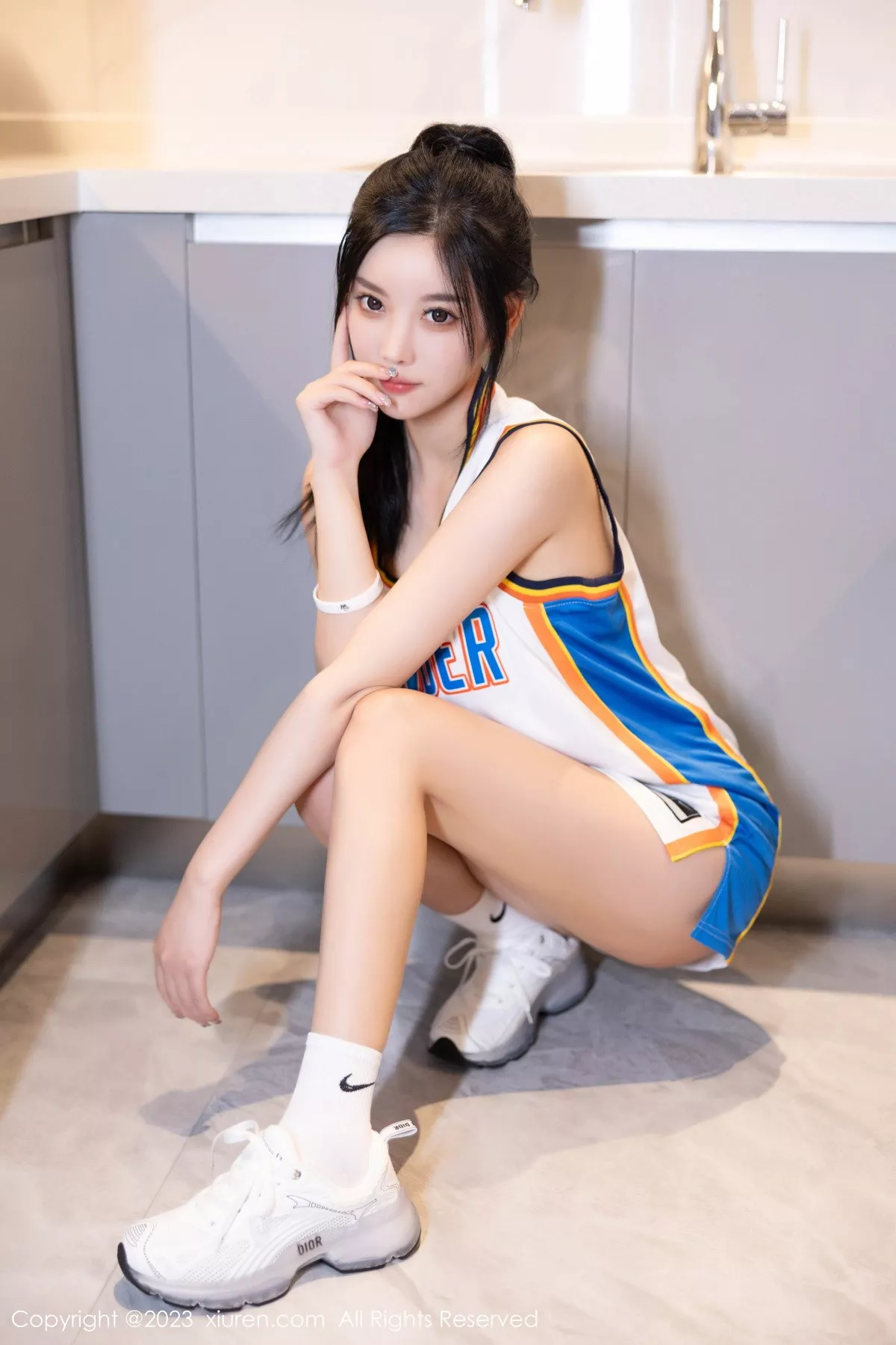 [XiuRen秀人网]第7304期杨晨晨写真  第6张-《94零社区》