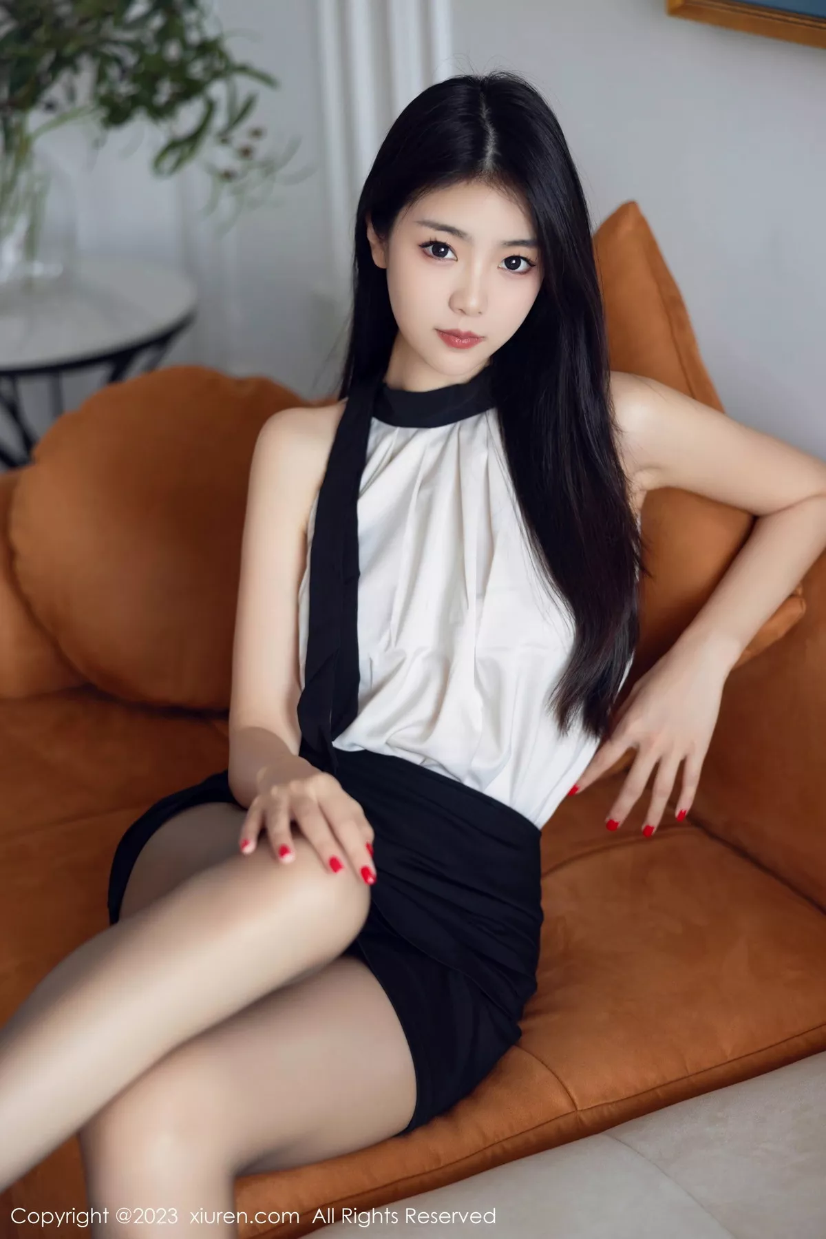 [XiuRen秀人网]第7342期可乐写真  第1张-《94零社区》