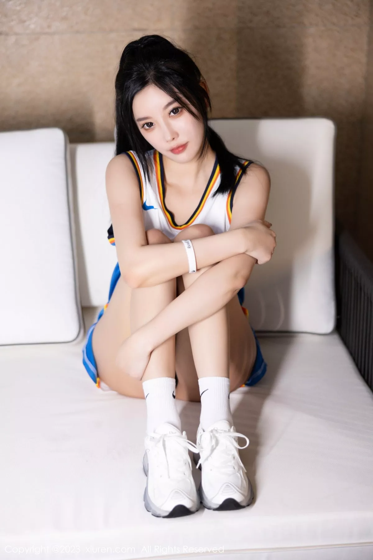 [XiuRen秀人网]第7304期杨晨晨写真  第25张-《94零社区》
