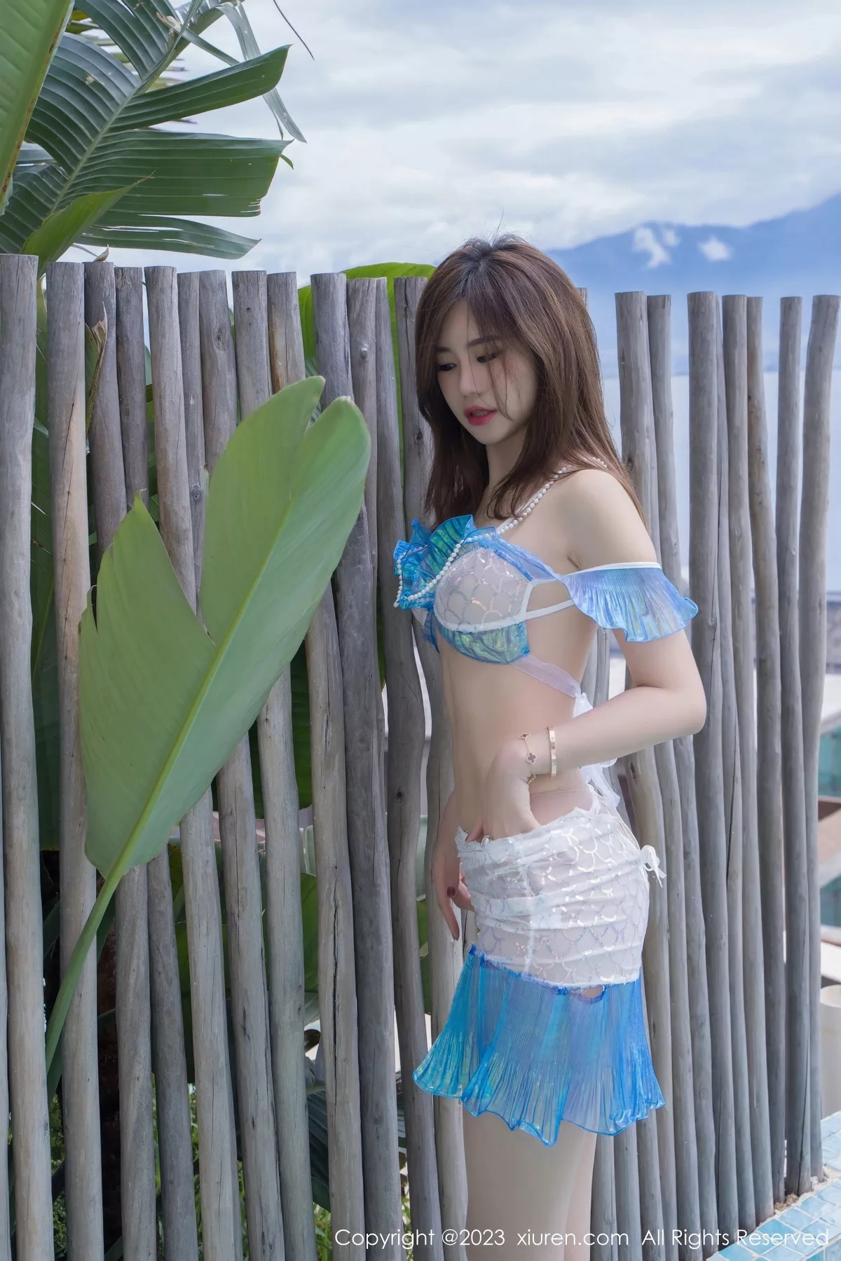 [XiuRen秀人网]第7329期绮里嘉写真  第11张-《94零社区》
