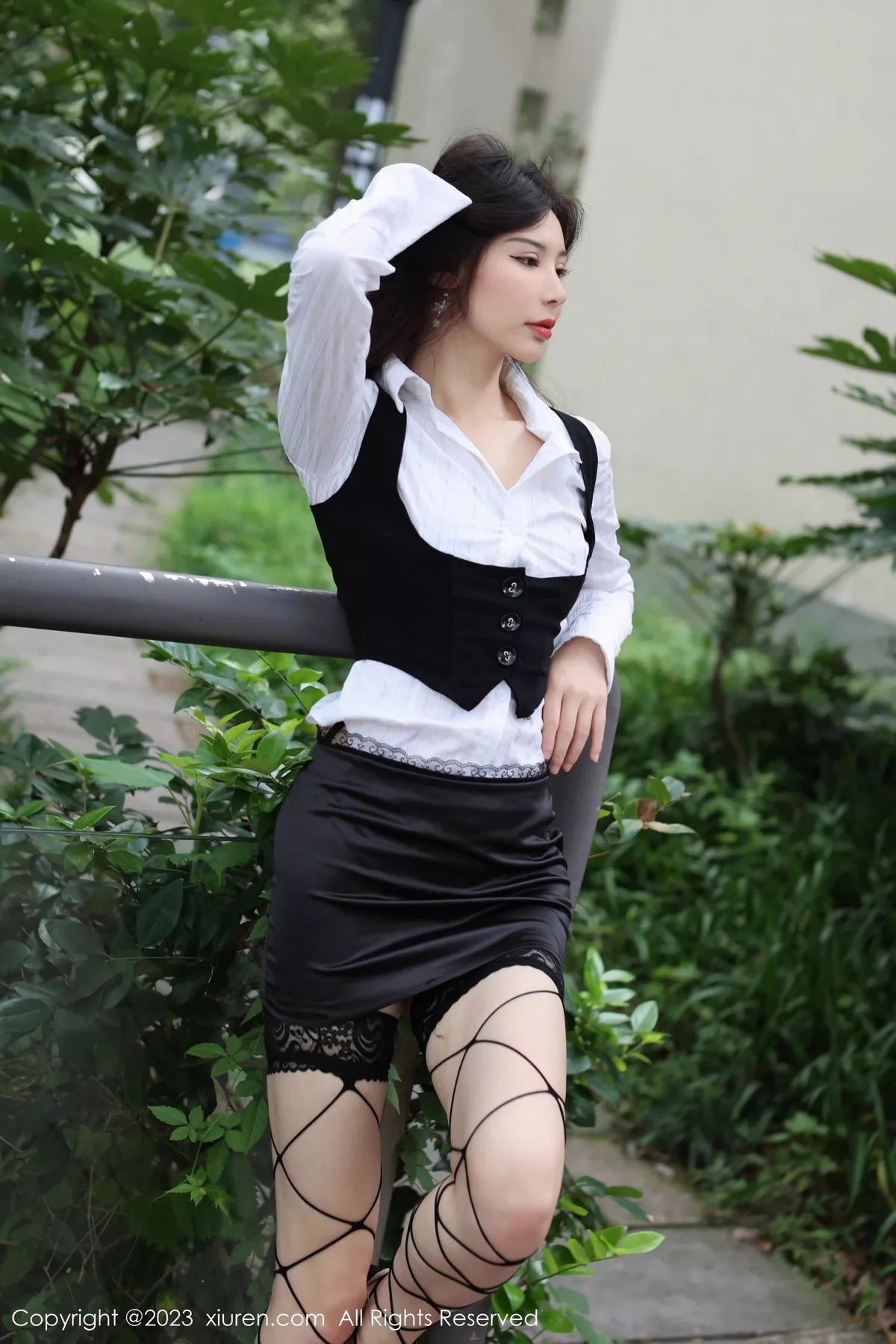 [XiuRen秀人网]第7525期曼柔写真  第6张-《94零社区》