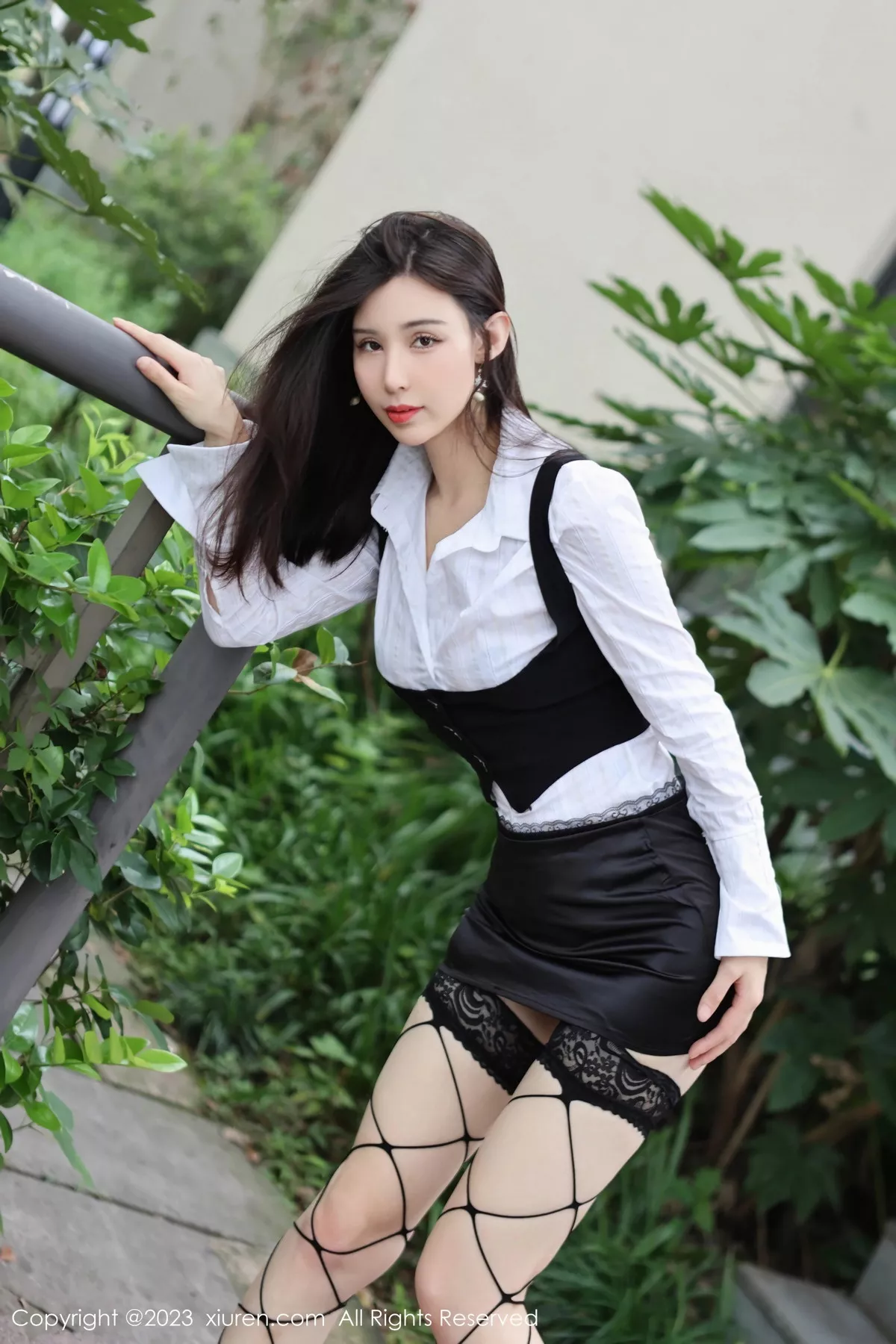 [XiuRen秀人网]第7525期曼柔写真  第9张-《94零社区》