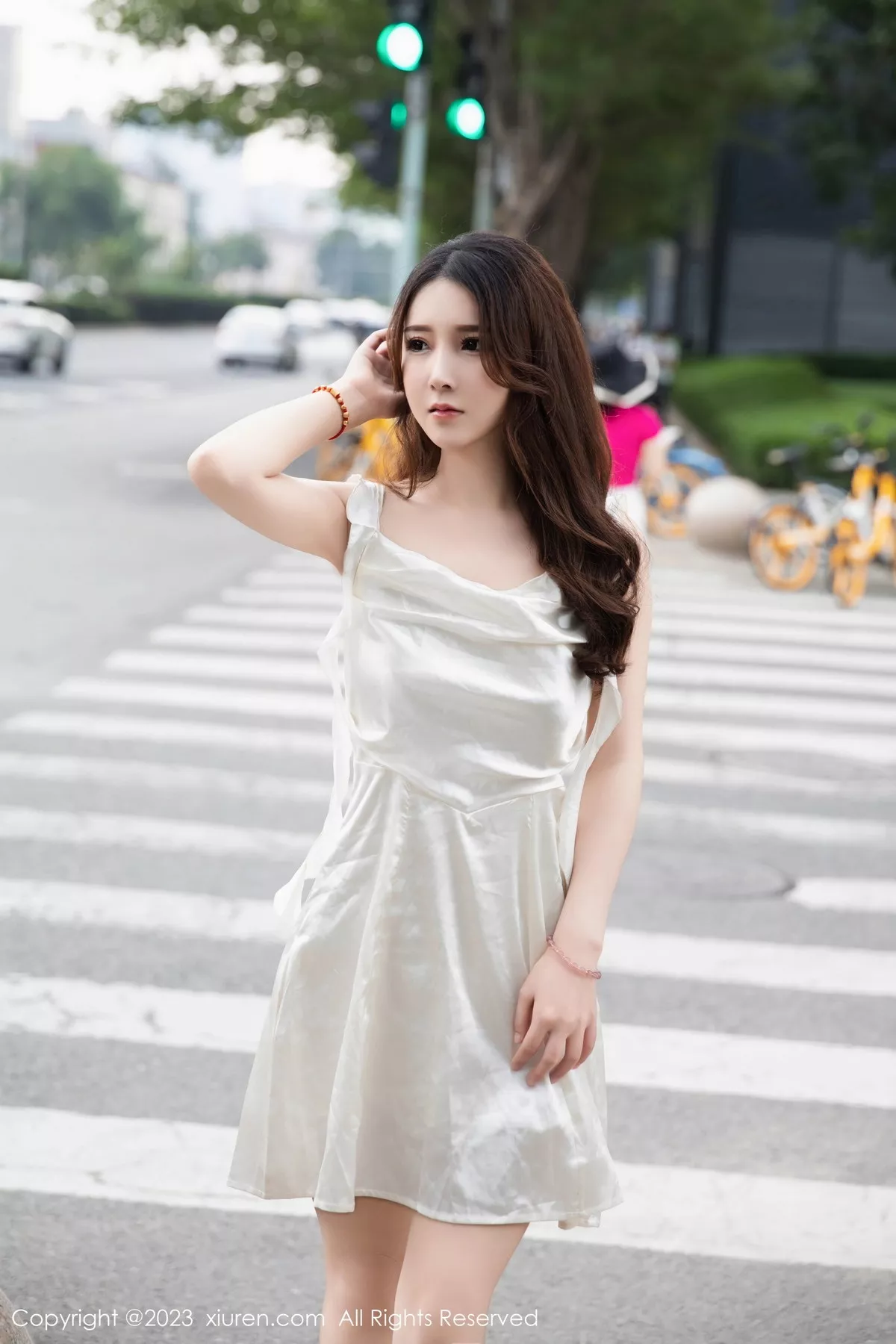 [XiuRen秀人网]第7558期林煊煊写真  第2张-《94零社区》