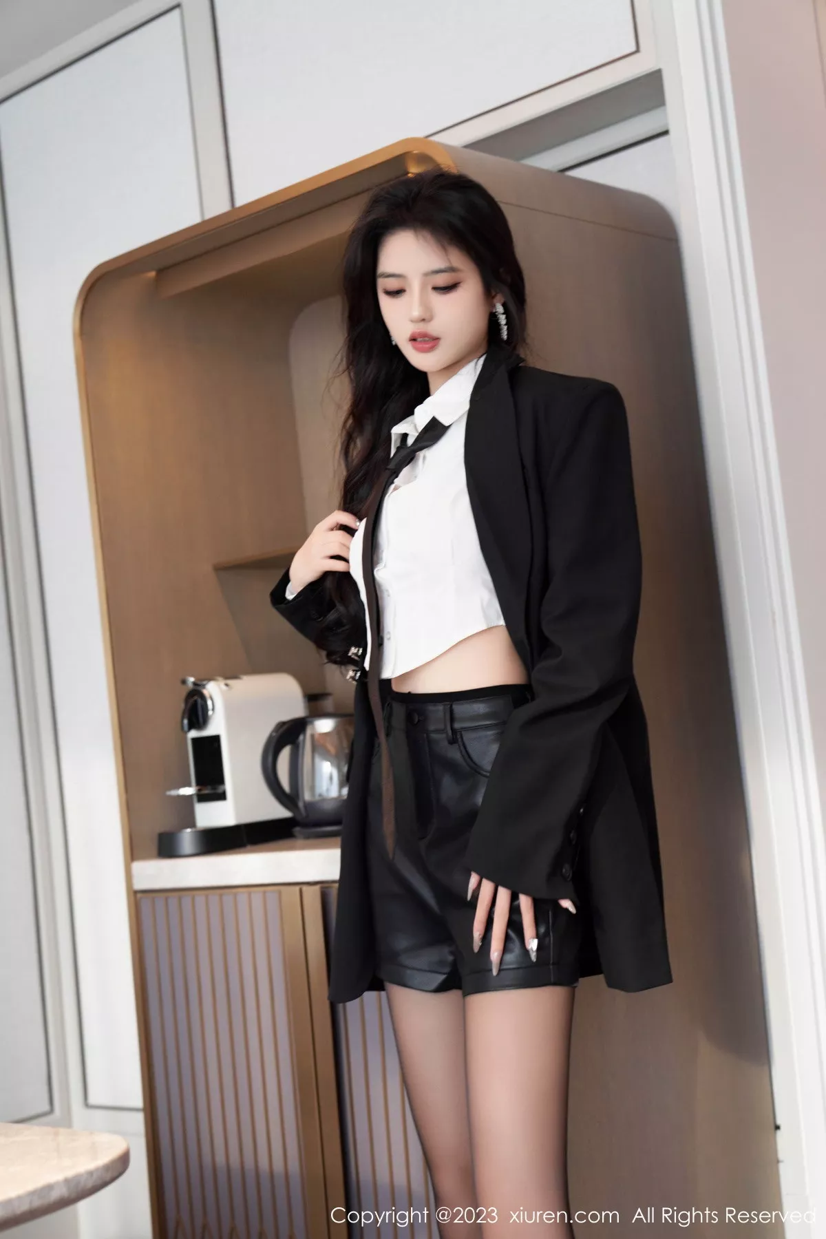 [XiuRen秀人网]第7560期浅浅写真  第19张-《94零社区》