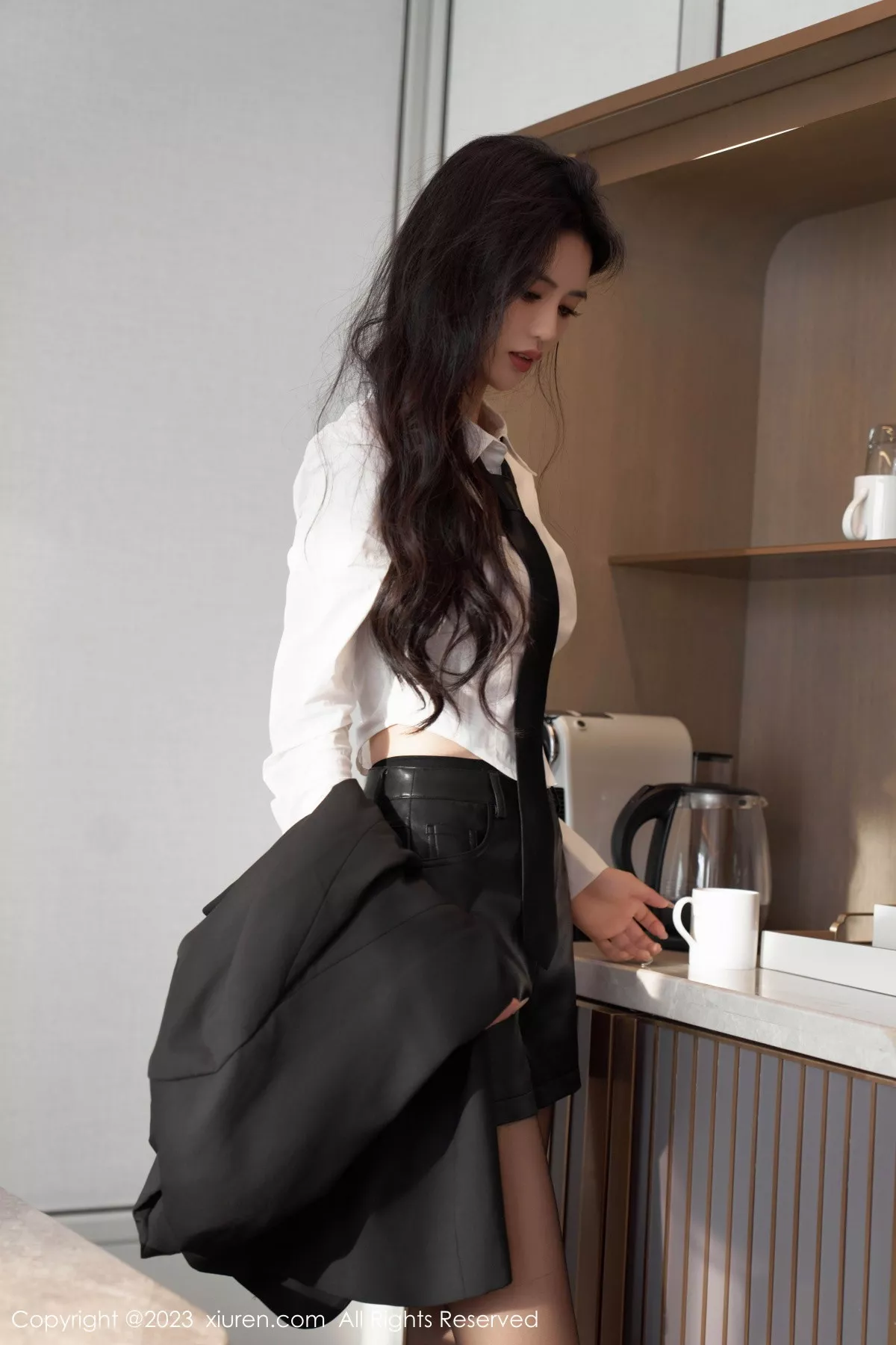 [XiuRen秀人网]第7560期浅浅写真  第31张-《94零社区》