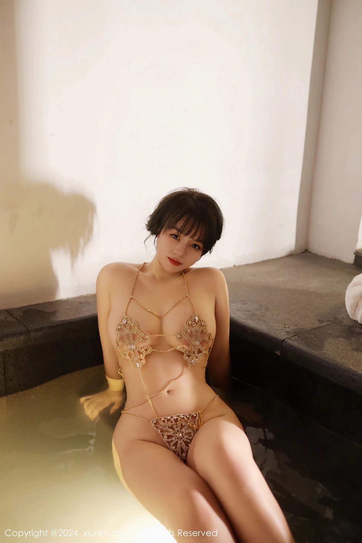 [XiuRen秀人网]第8075期沈思怡写真  第8张-《94零社区》