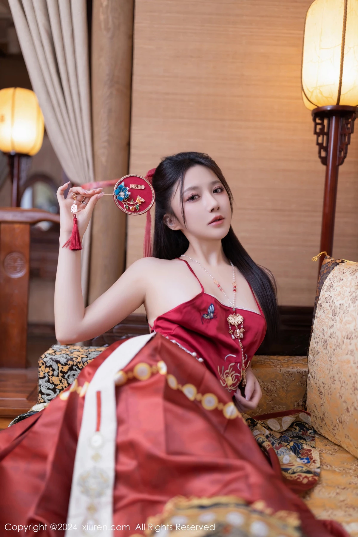 [XiuRen秀人网]第8095期鱼子酱写真  第16张-《94零社区》