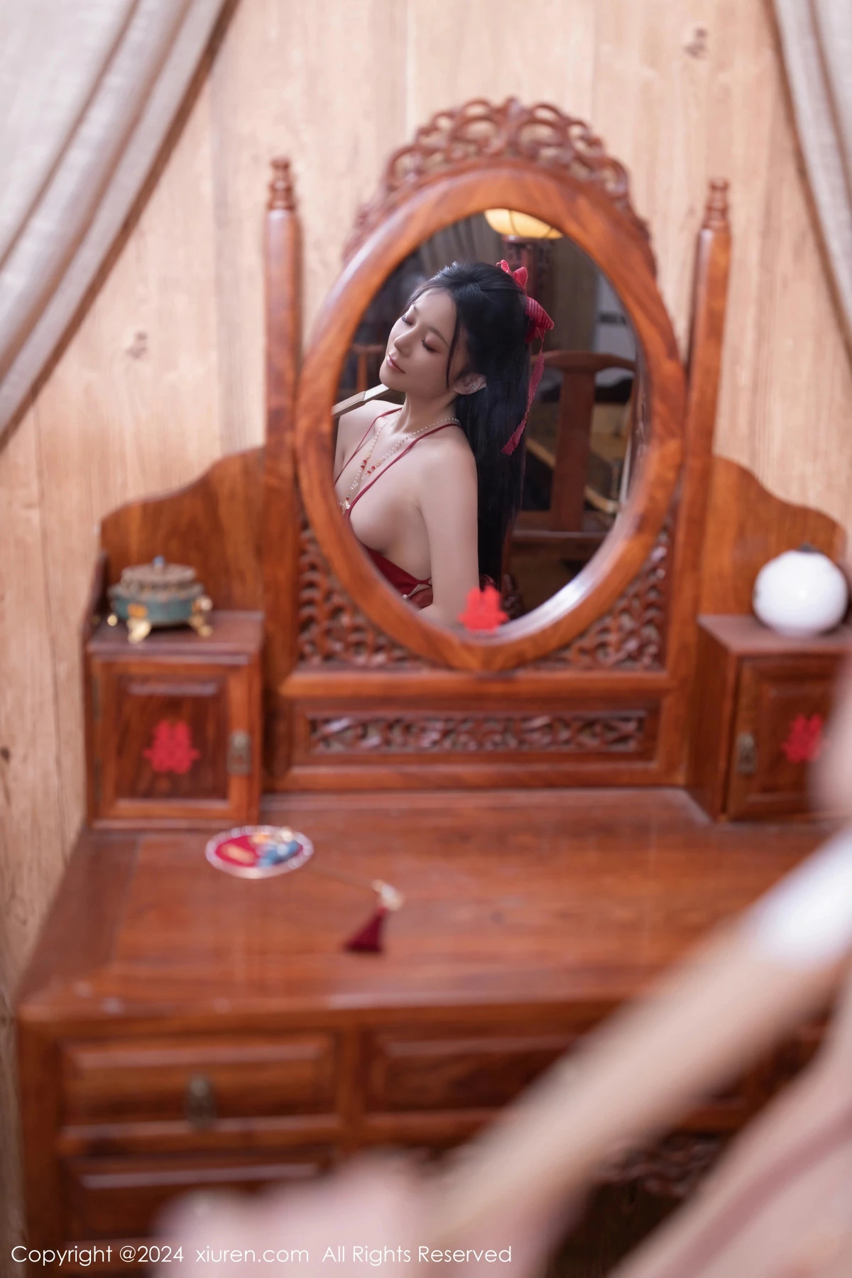 [XiuRen秀人网]第8095期鱼子酱写真  第24张-《94零社区》
