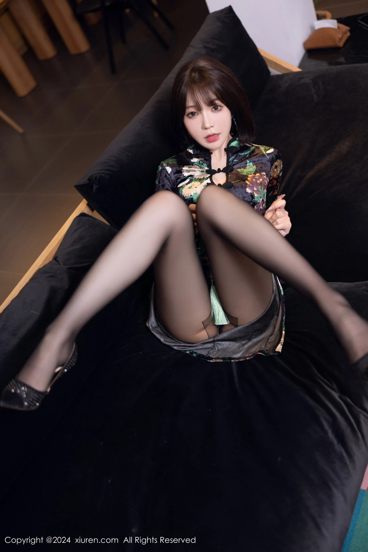 [XiuRen秀人网]第8876期徐莉芝写真  第17张-《94零社区》
