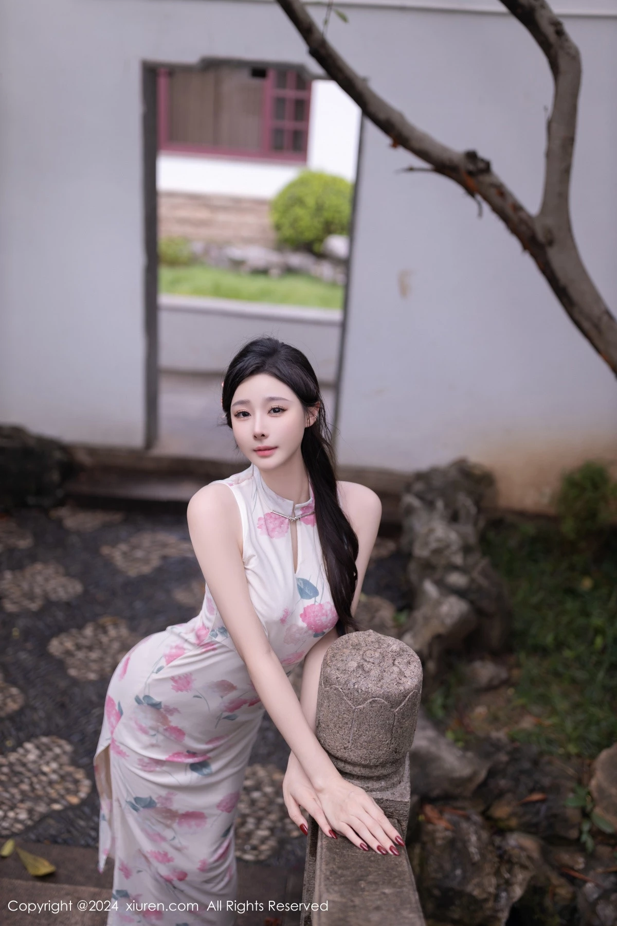 [XiuRen秀人网]第9087期小逗逗写真  第1张-《94零社区》