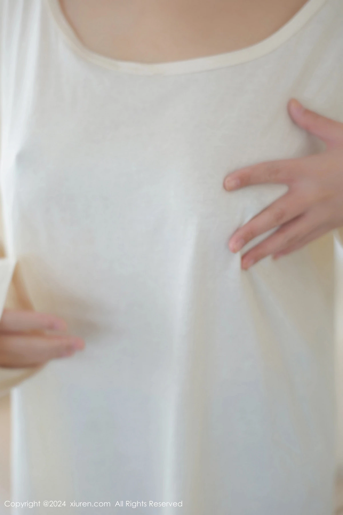 [XiuRen秀人网]第9089期柚柚小奶瓶写真  第27张-《94零社区》