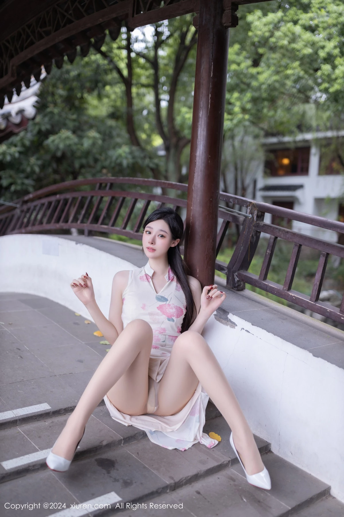 [XiuRen秀人网]第9087期小逗逗写真  第27张-《94零社区》