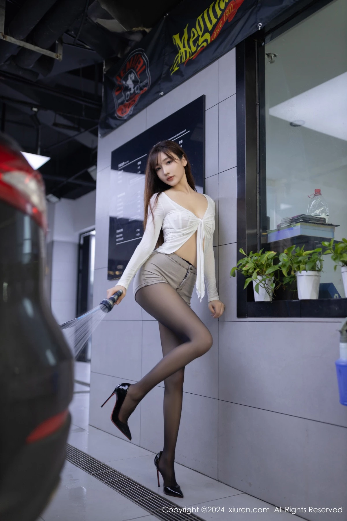 [XiuRen秀人网]第9181期陆萱萱写真  第12张-《94零社区》