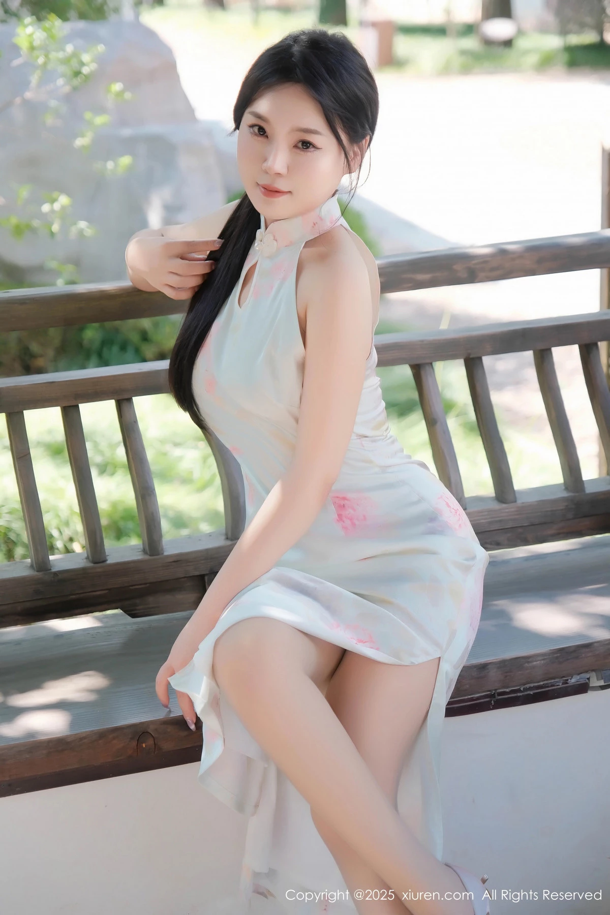 [XiuRen秀人网]第9893期麦田写真  第6张-《94零社区》