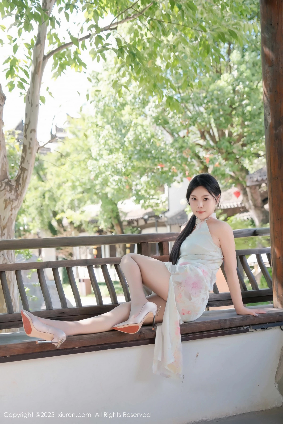 [XiuRen秀人网]第9893期麦田写真  第9张-《94零社区》