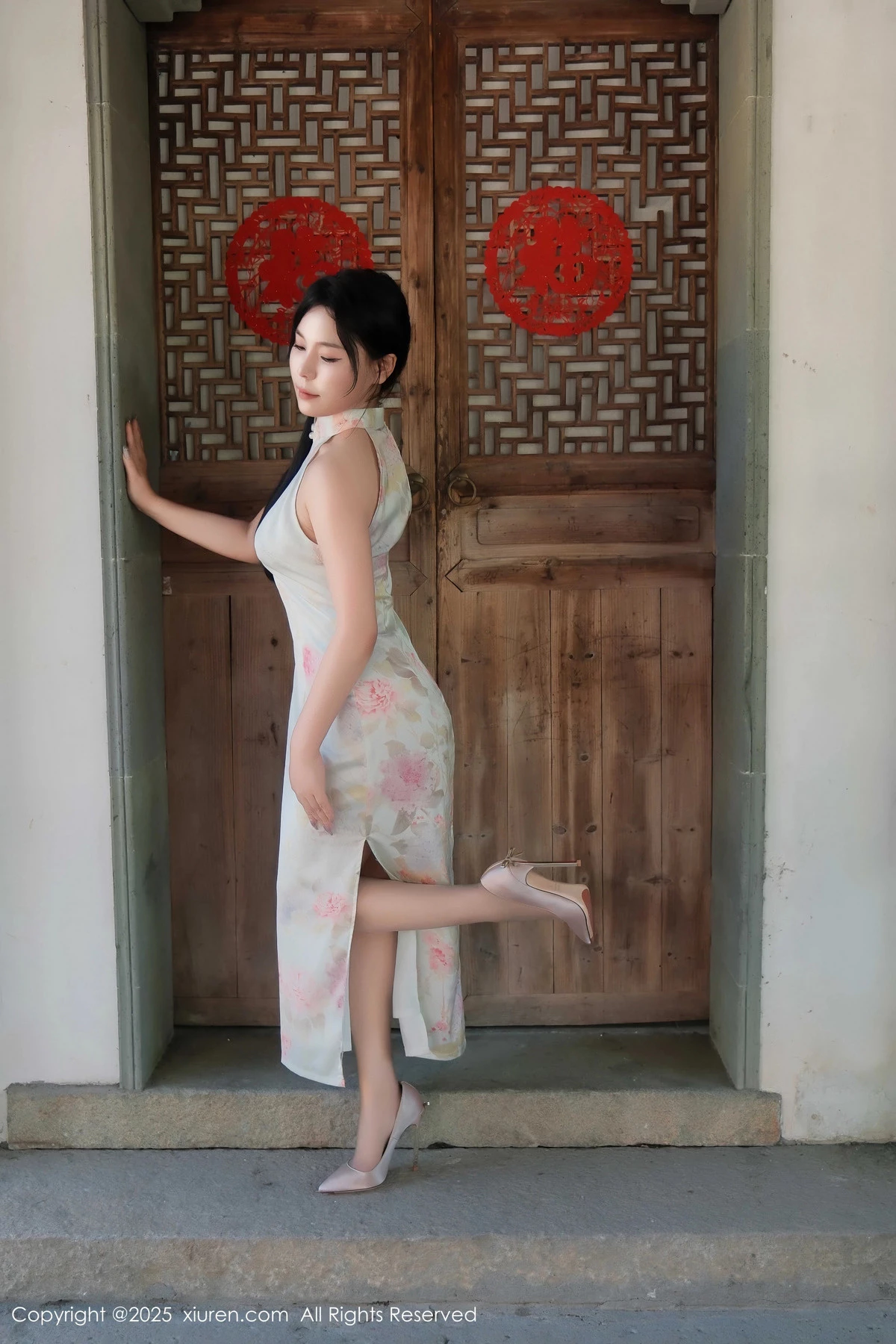[XiuRen秀人网]第9893期麦田写真  第20张-《94零社区》