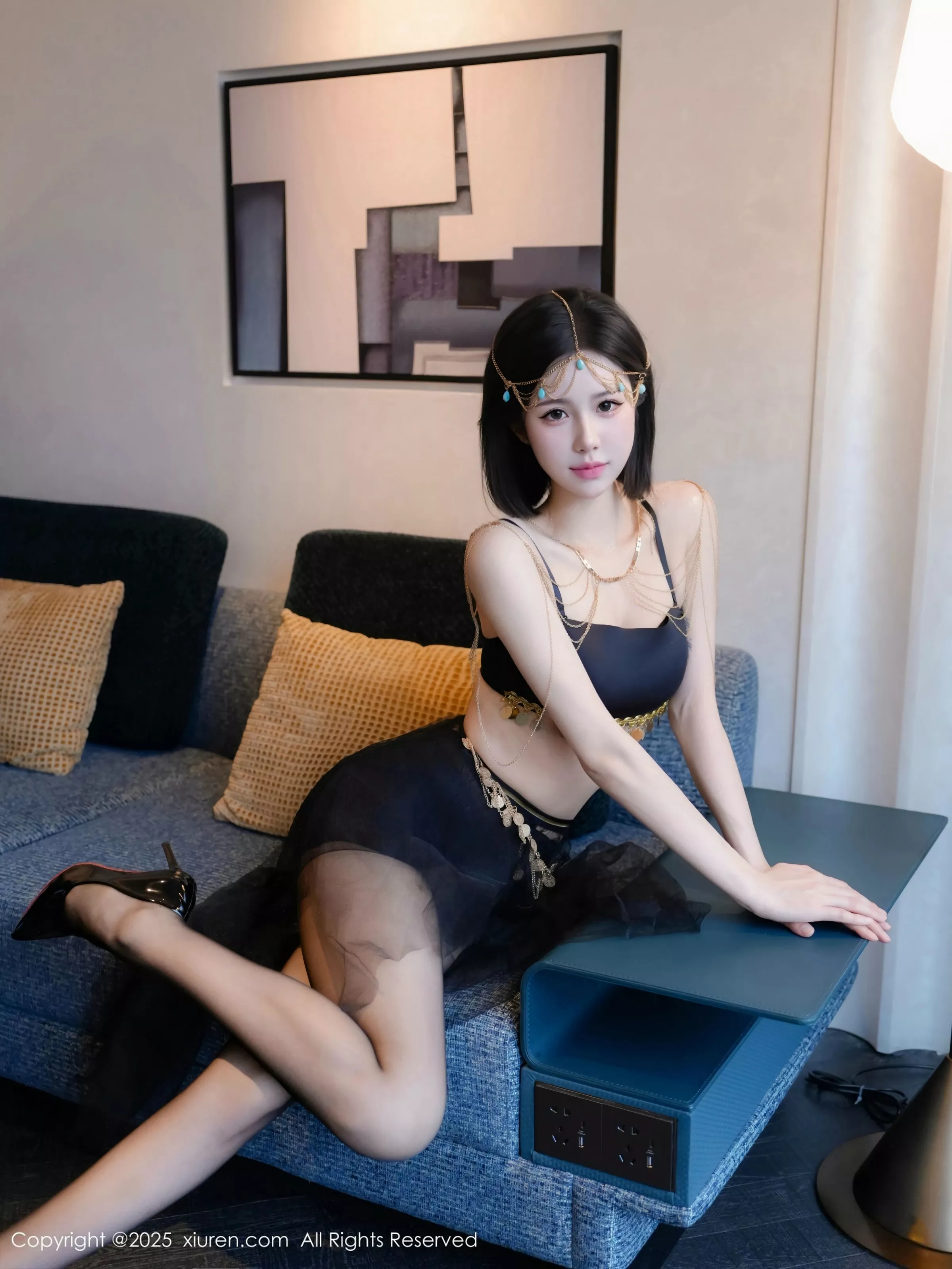 [XiuRen秀人网]第10427期奶芙酱写真  第12张-《94零社区》