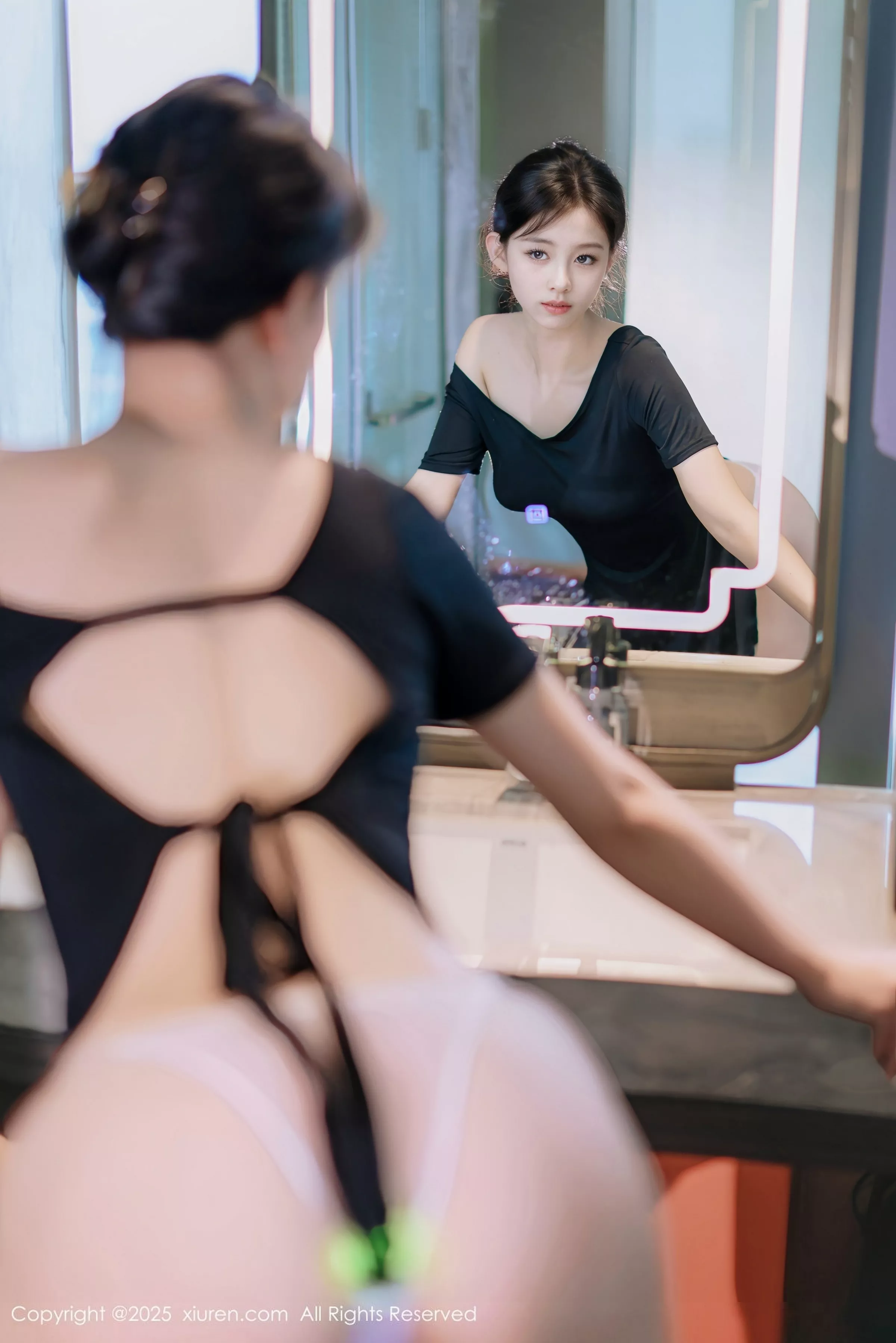 [XiuRen秀人网]第10426期小橘子写真  第33张-《94零社区》