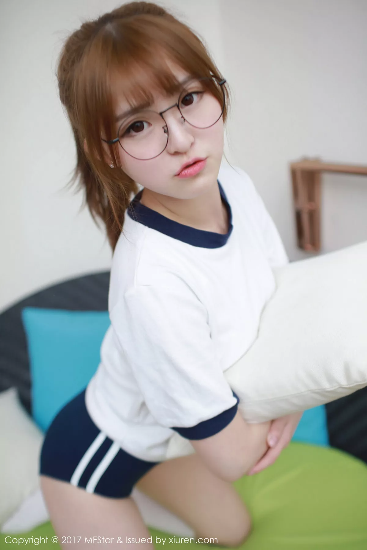 [MFStar模范学院]第090期伊小七写真  第14张-《94零社区》