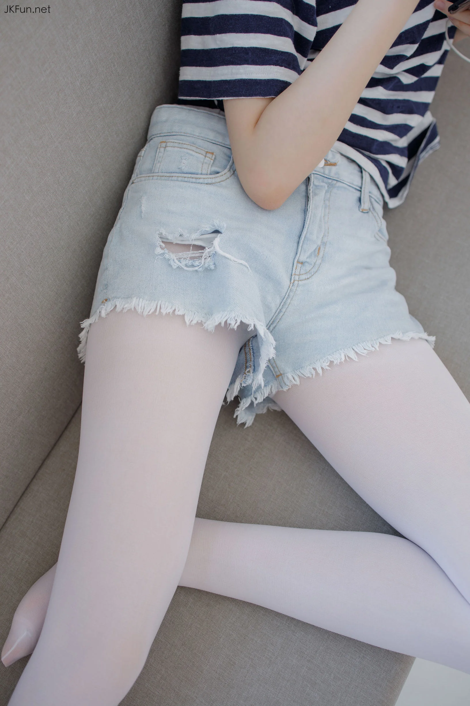 [森萝财团] JKFUN-020 Aika 80D白丝  第41张-《94零社区》